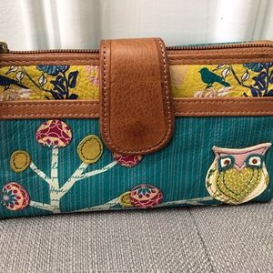 NWOT Fossil Owl Zip Wallet Clutch